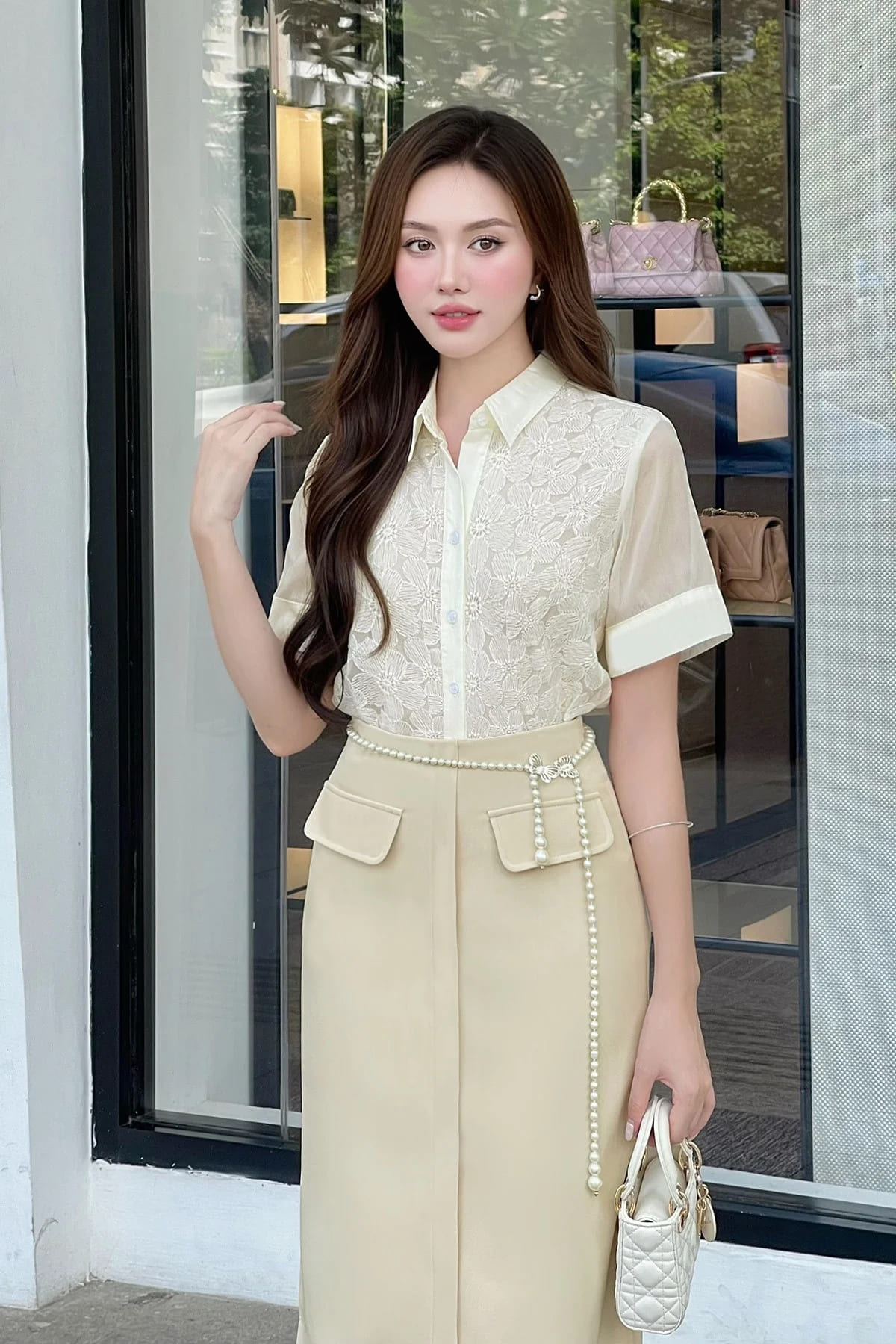 chọn áo sơ mi nữ cho người gầy nhỏ dễ dàng