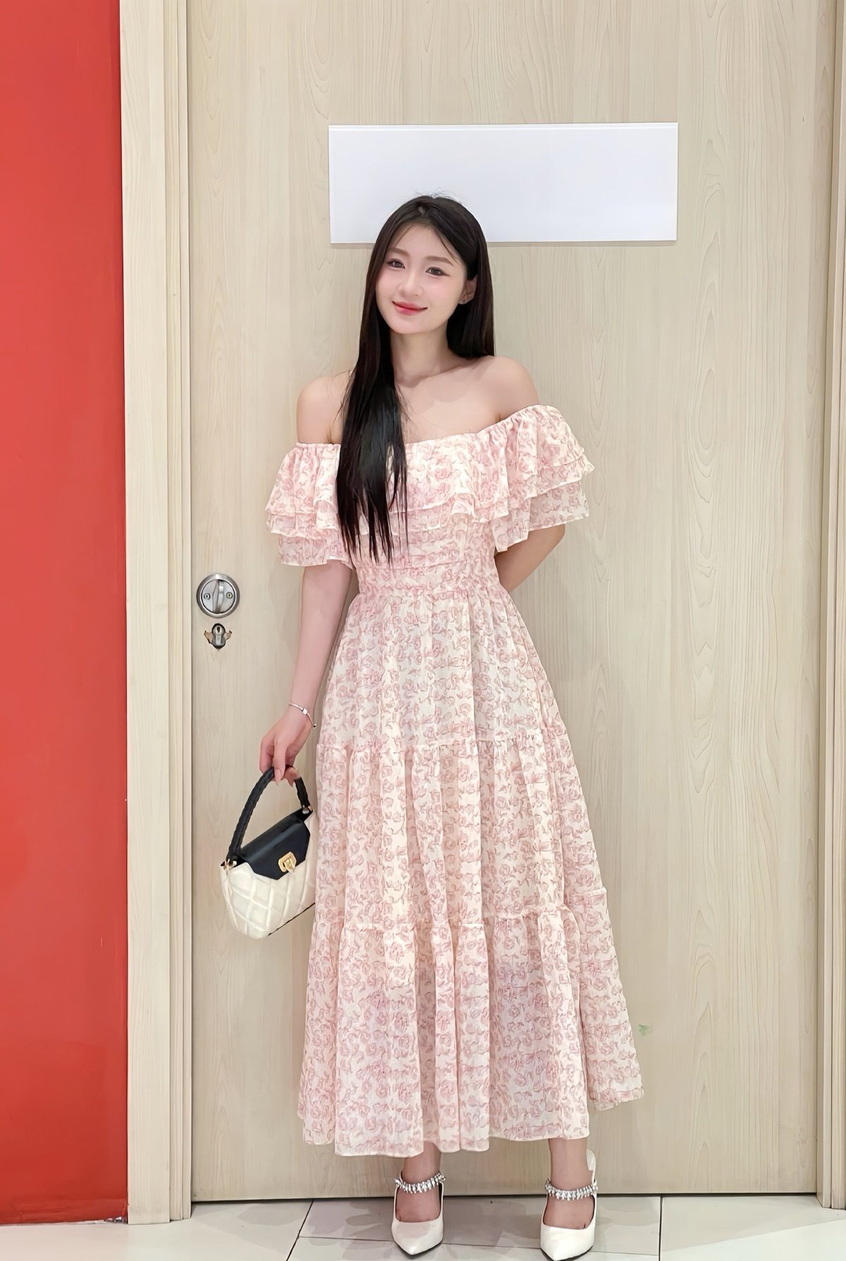 Bảo quan đầm hoa đi biển luôn mới