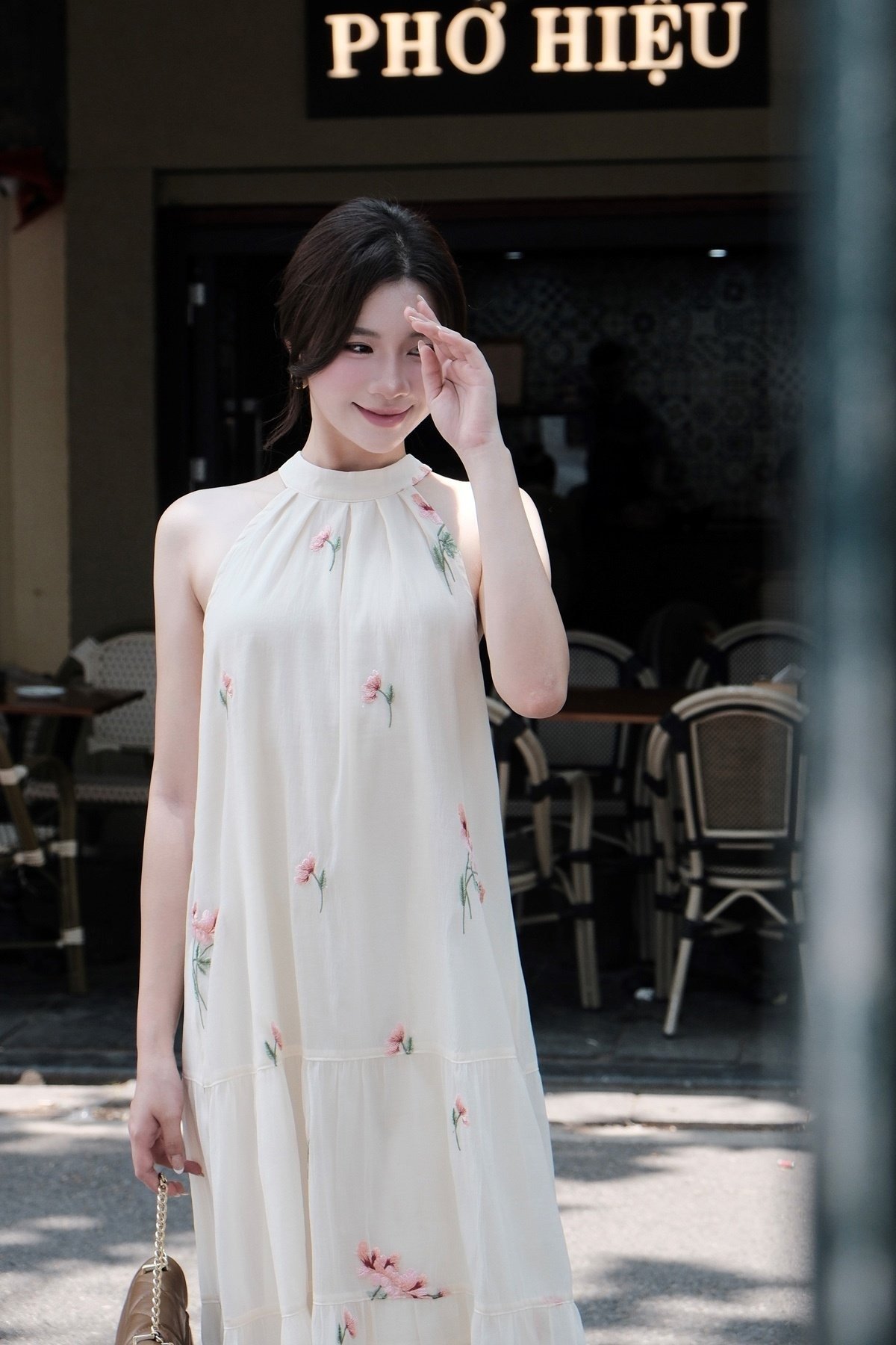 Đầm sát nách đẹp