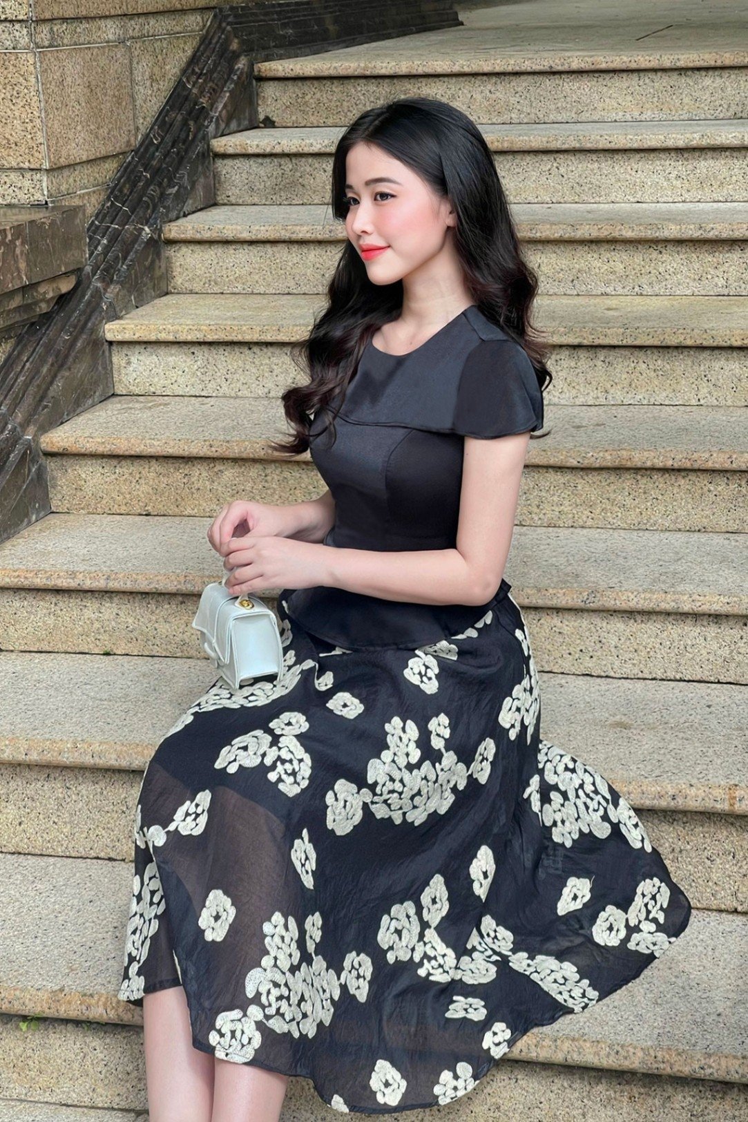 Đầm sát nách đẹp