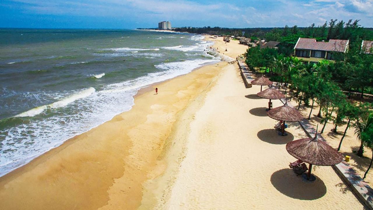 du lịch biển miền nam 30/4 tại bãi hồ cốc bà rịa vũng tàu