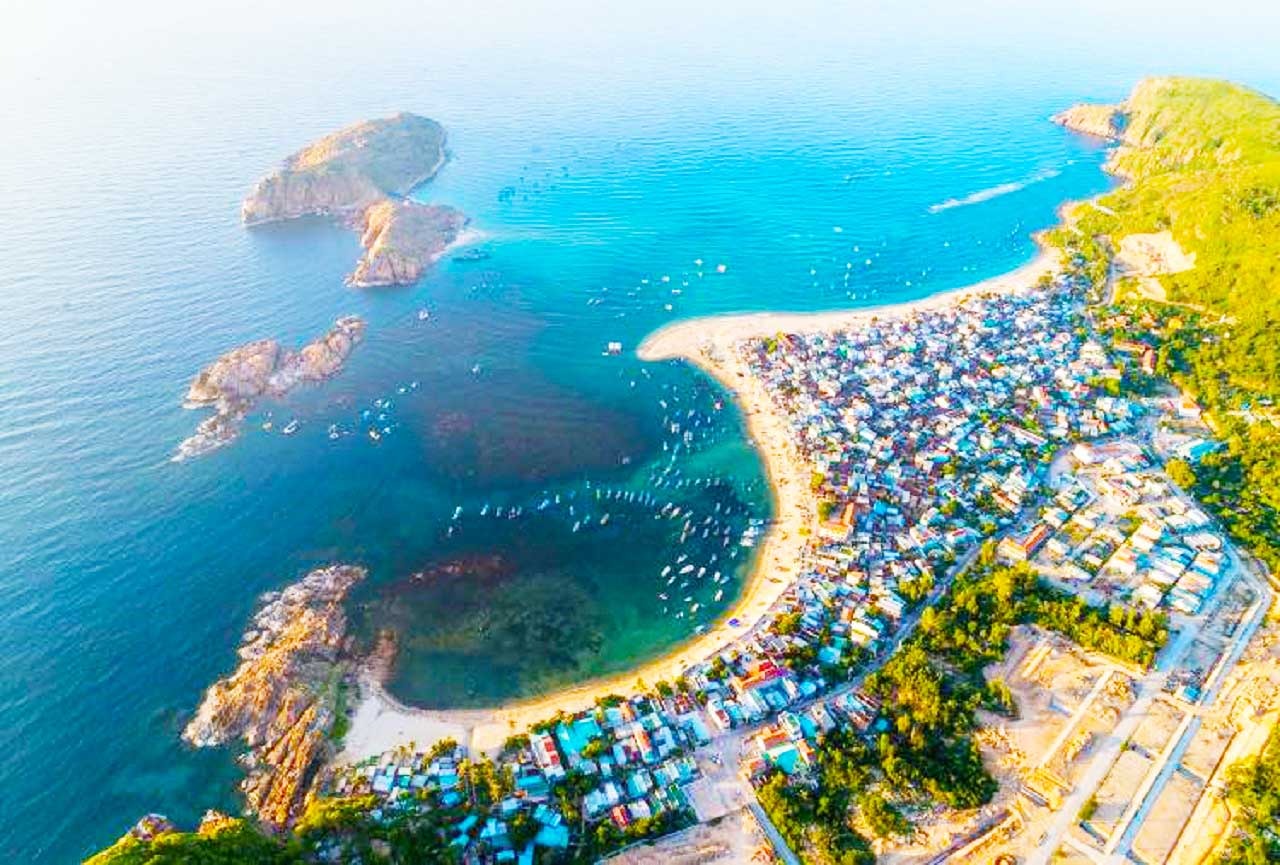 Biển Miền Trung - Biển Eo Gió