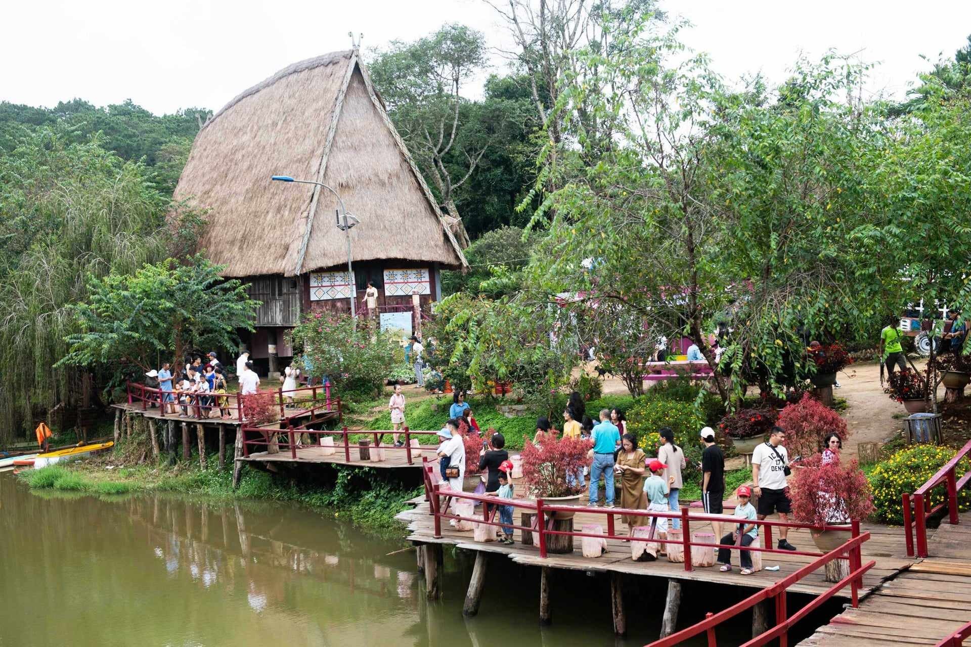 Du lịch cao nguyên mùa hè