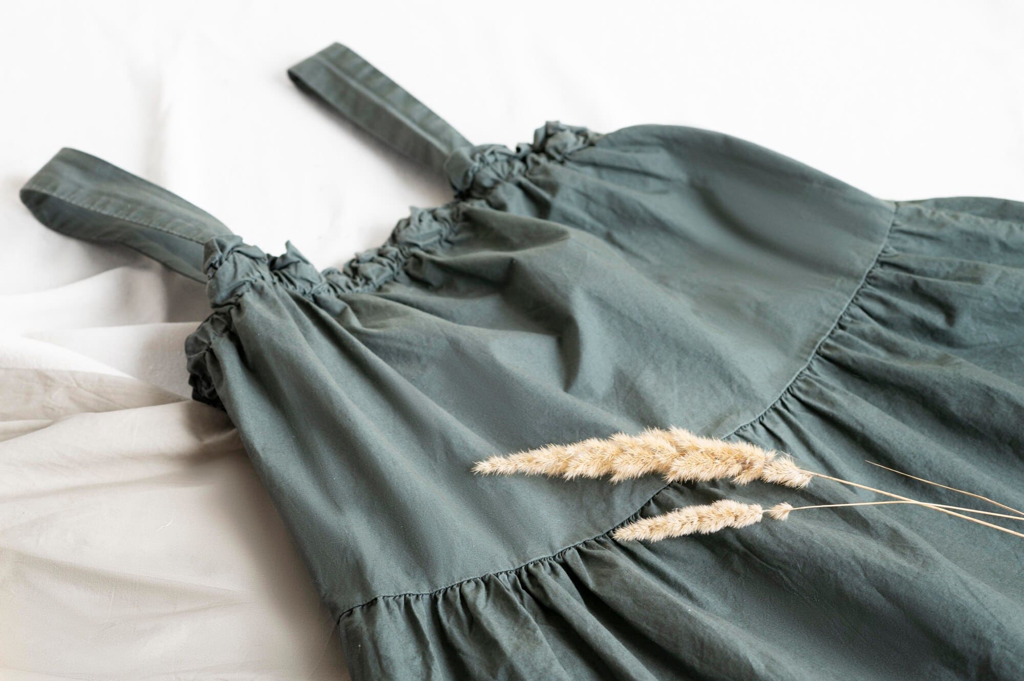 lựa chọn đầm cotton đi biển