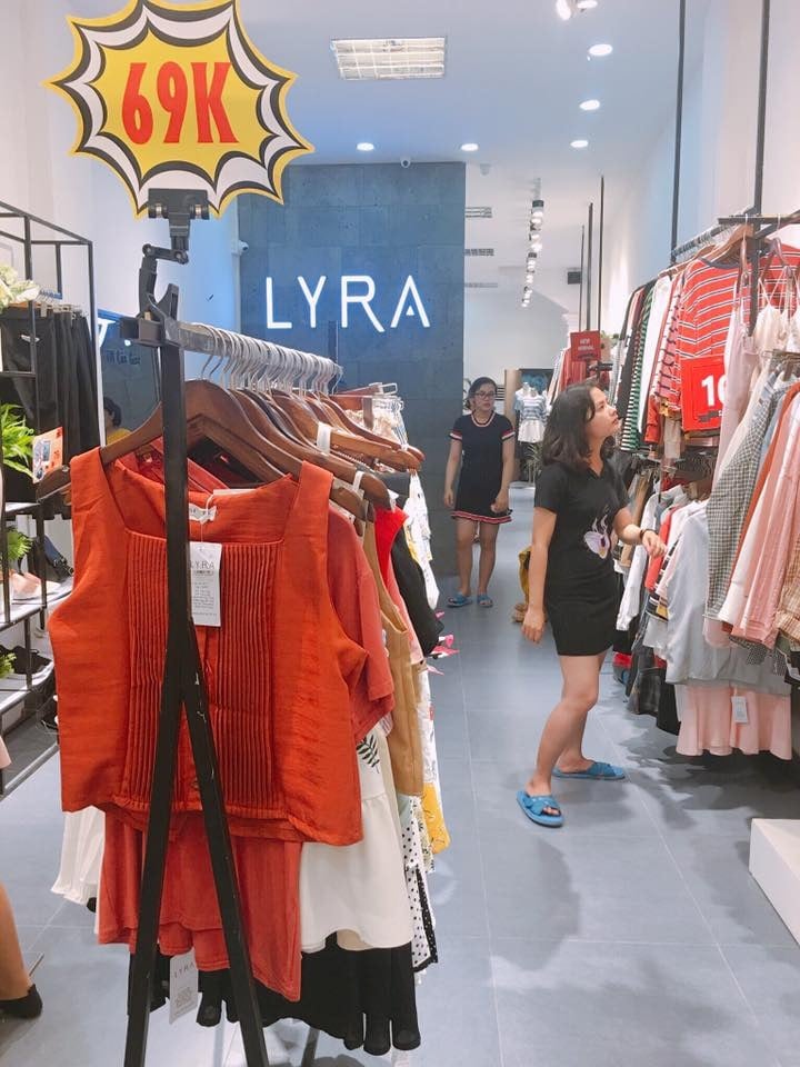 Áo sơ mi nữ Lyra