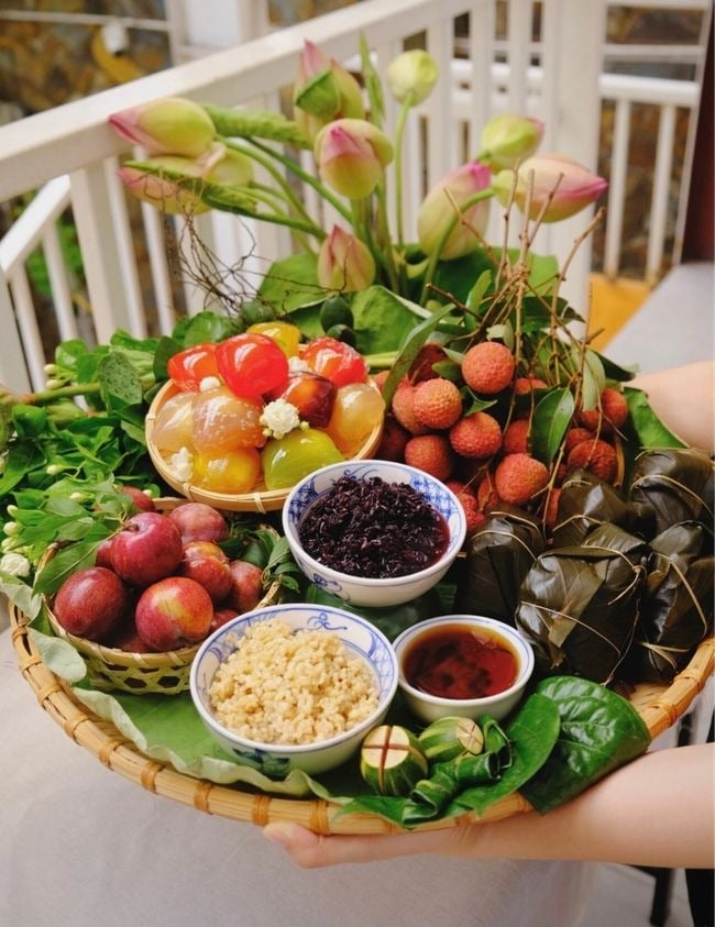 Mâm lễ cúng Tết Đoan Ngọ