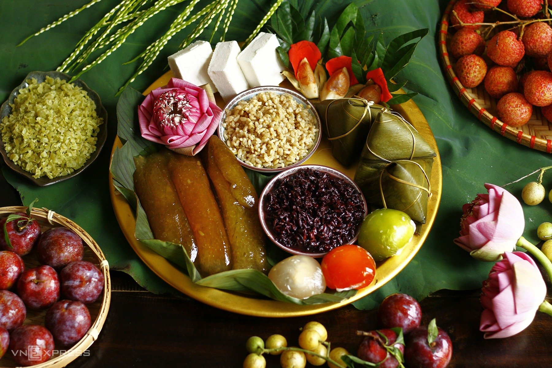Mâm lễ cúng Tết Đoan Ngọ miền Trung