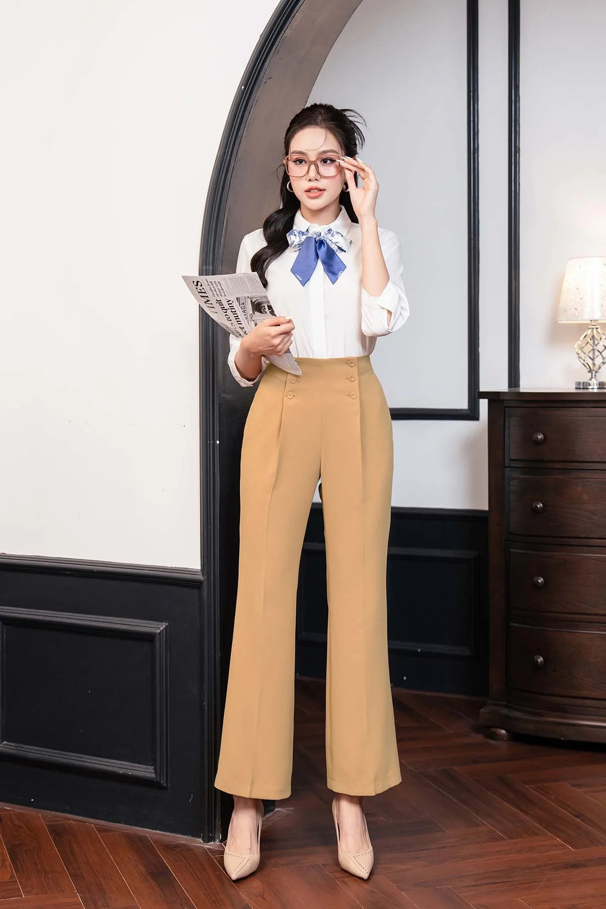 Phối đồ với quần ống suông cạp cao
