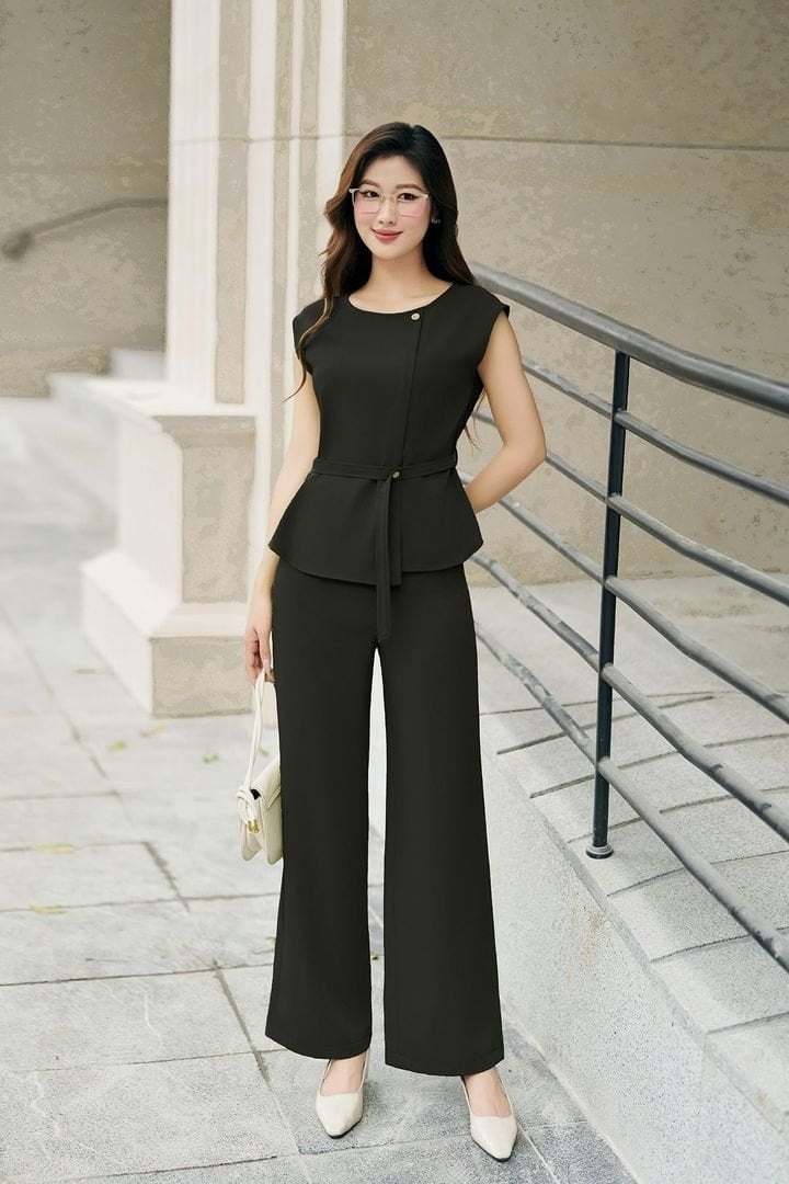 Quần đen ống rộng công sở nữ