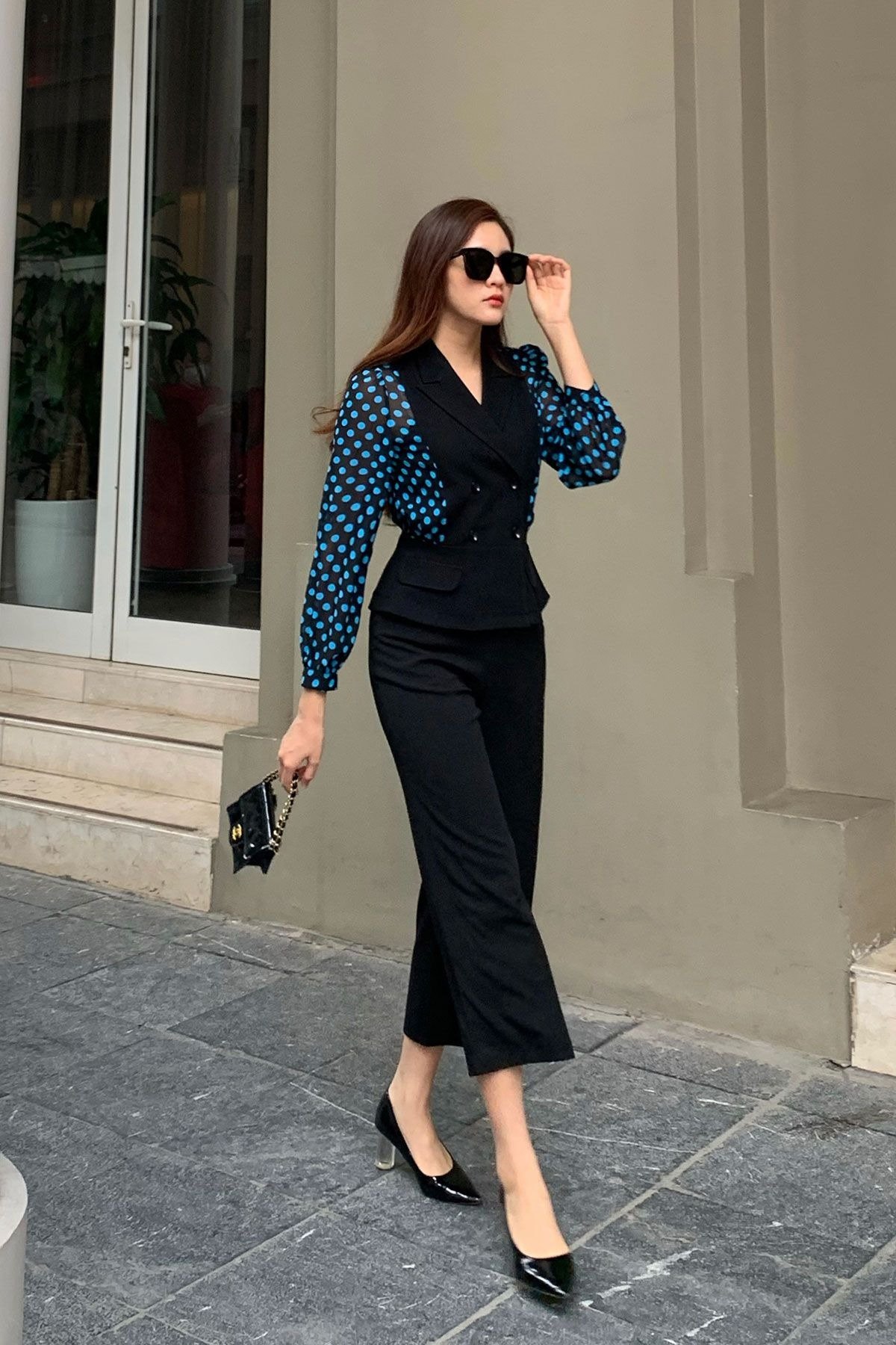 Quần đen ống rộng đi chơi nữ