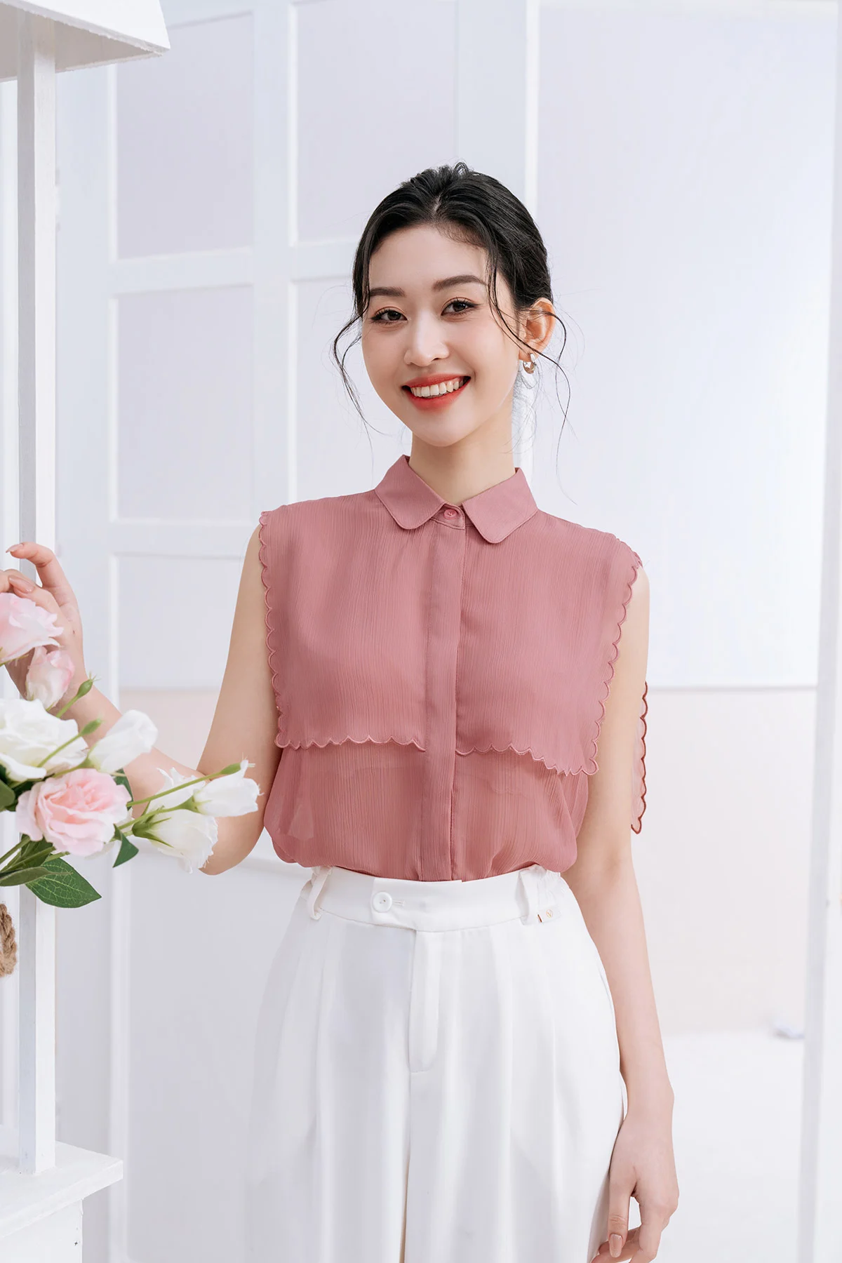 Sơ mi không tay phủ vai