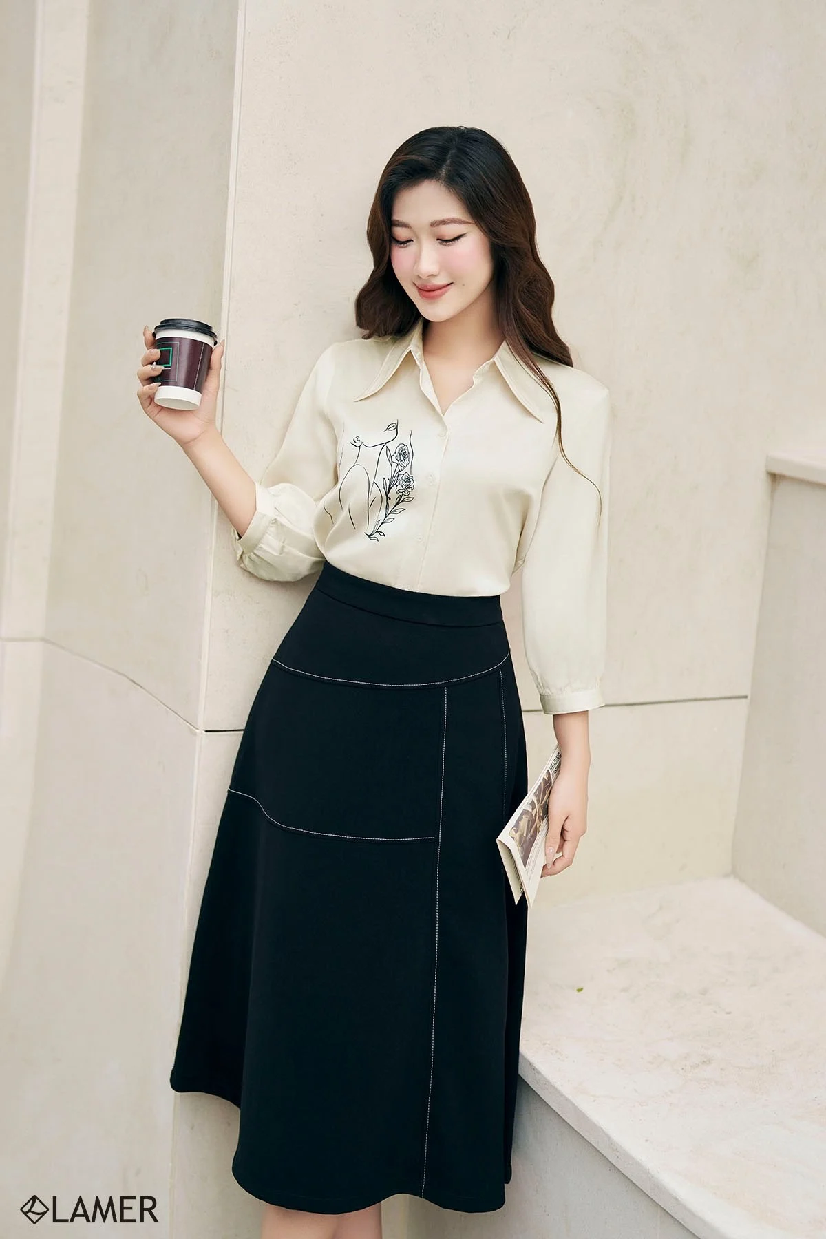 Sơ mi phối chân váy style basic
