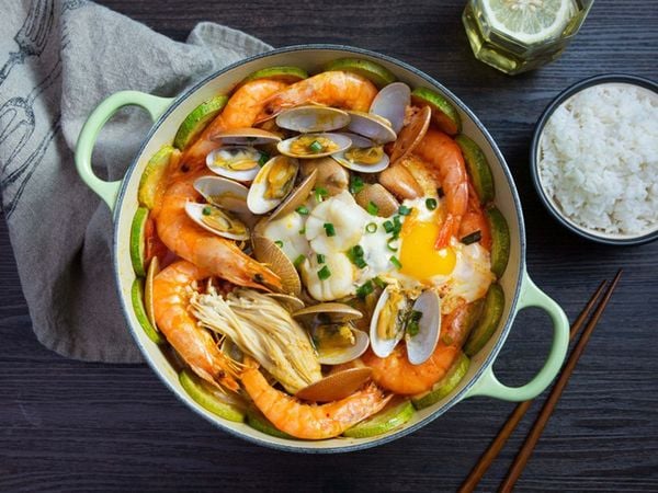 seafood_store_mota_cach lam lau kim chi hai san 09