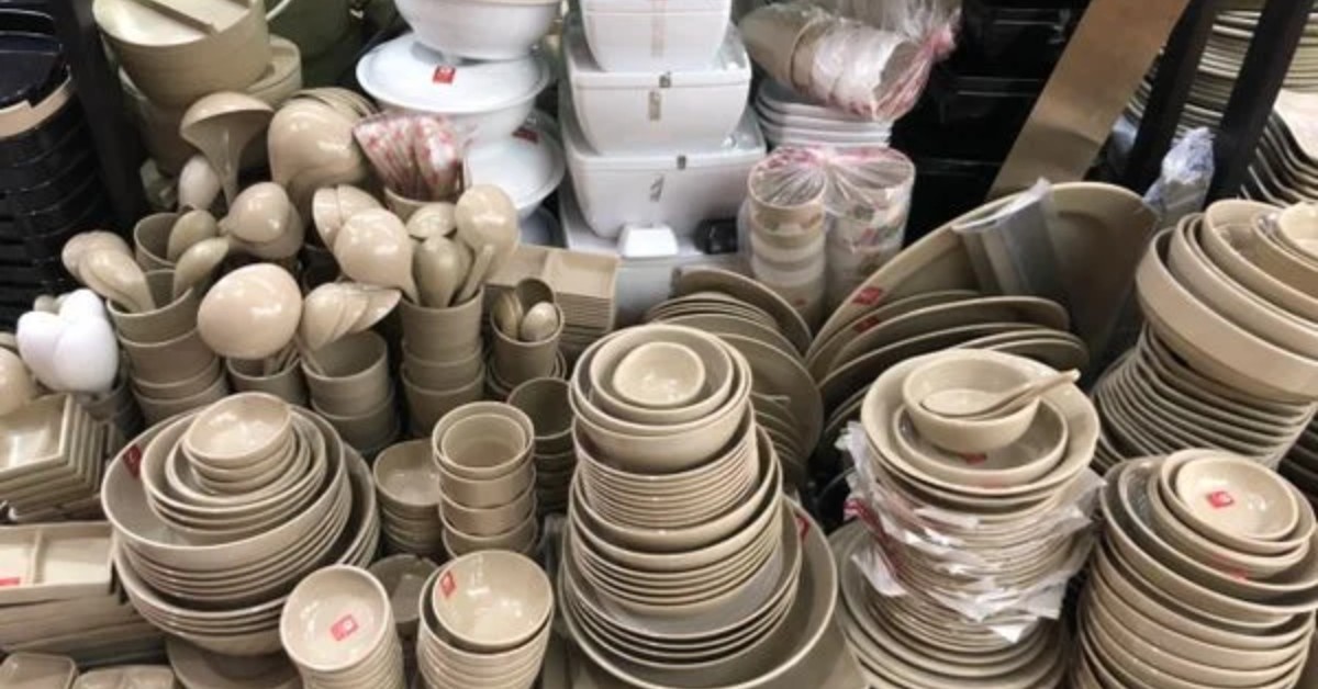 Bảo quản và vệ sinh đồ dùng bàn ăn melamine
