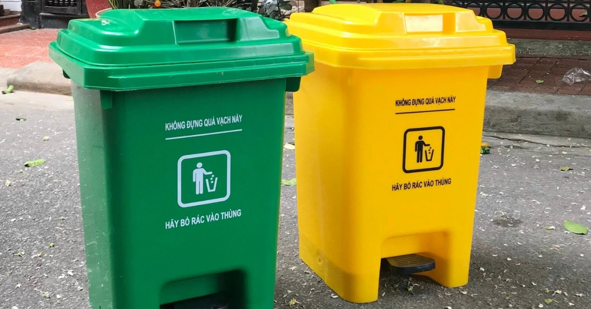 Thùng rác nhựa HDPE 60L