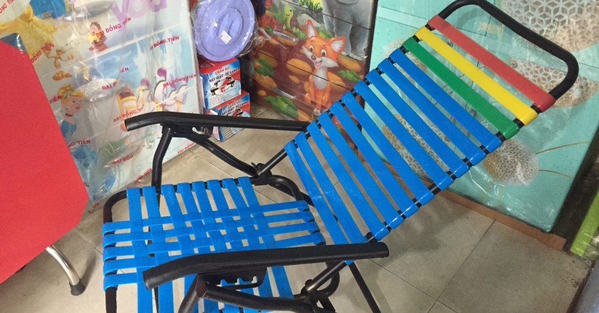 Giá cả của ghế dây nhựa cafe cao cấp