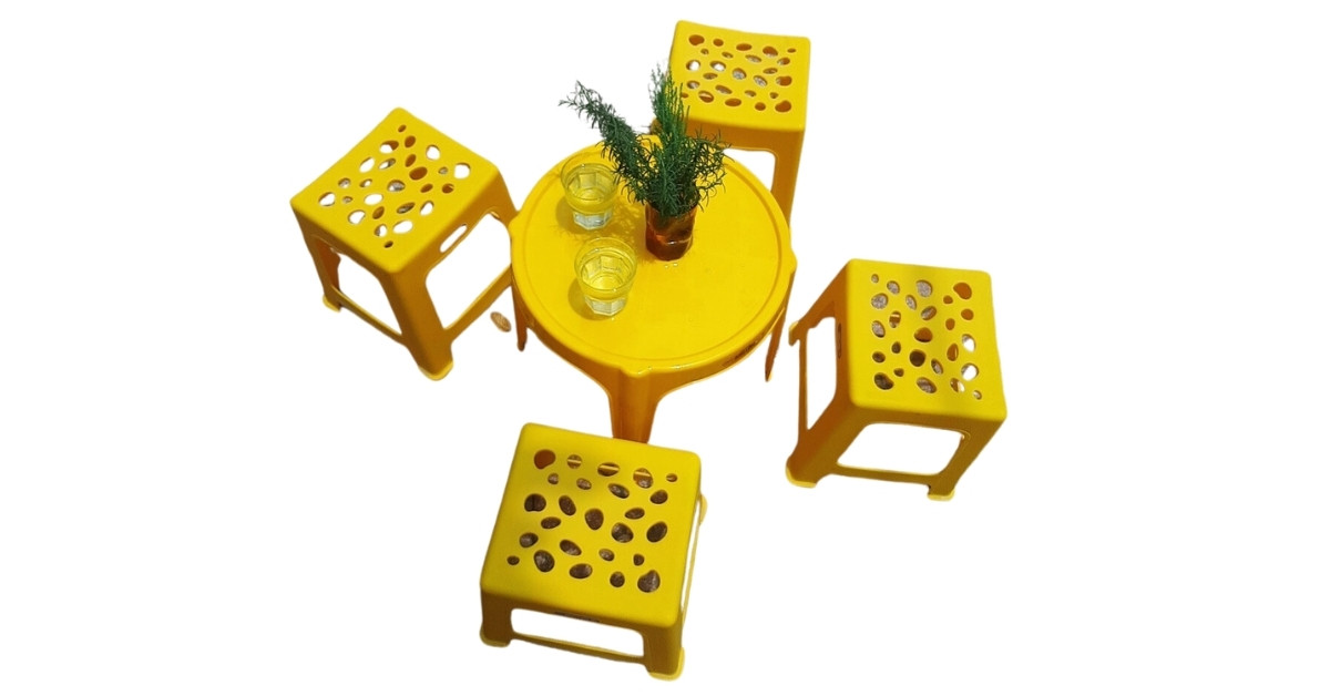 Cách chọn bàn nhựa trà chanh phù hợp