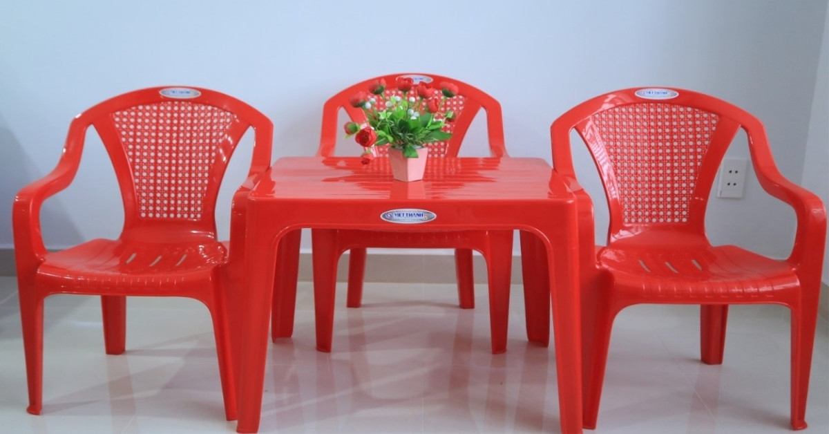 Cách chọn mua bàn ghế nhựa vỉa hè phù hợp