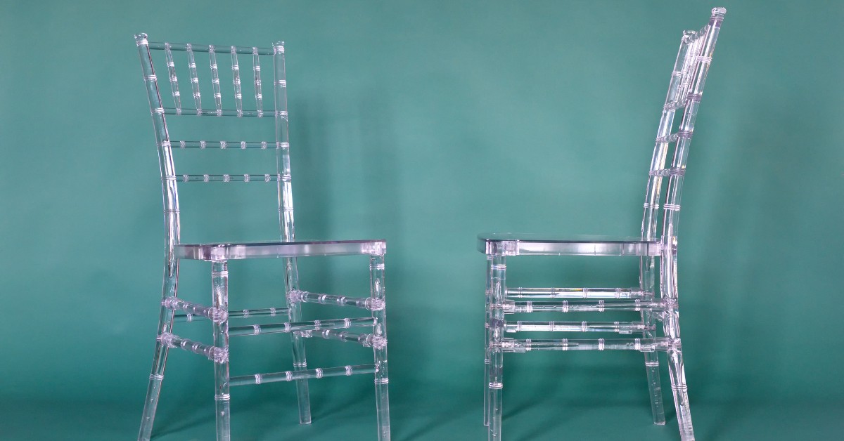 Lịch sử ra đời của ghế nhựa trong suốt