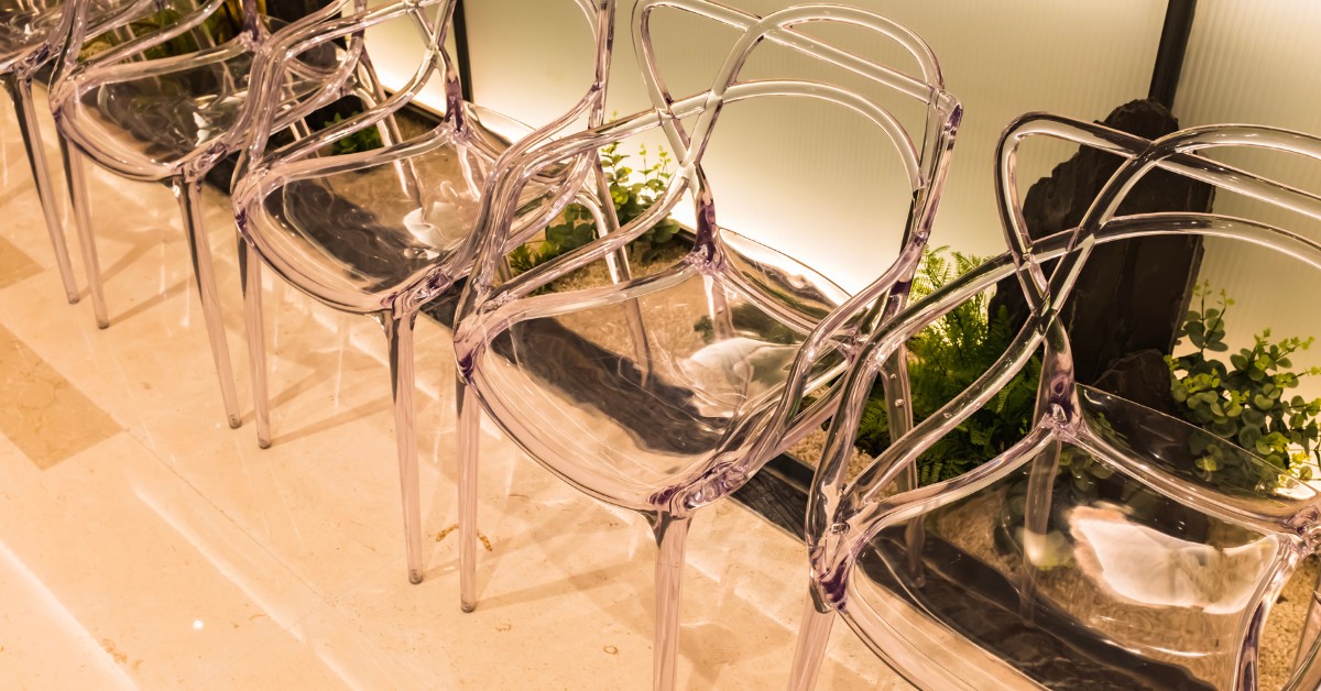 Tính thẩm mỹ của ghế nhựa trong suốt