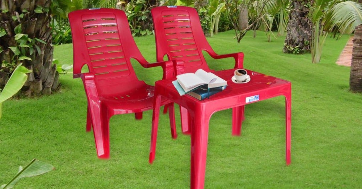 Câu hỏi thường gặp về ghế nhựa tựa lưng dài
