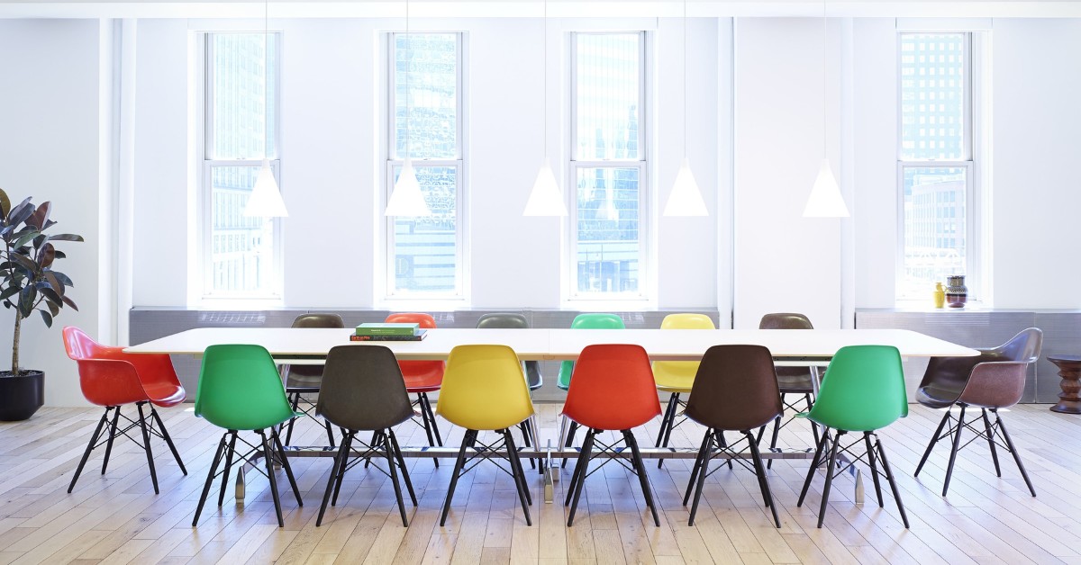 Ghế Eames nhựa
