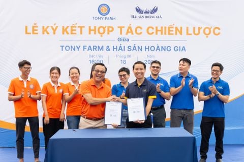 HẢI SẢN HOÀNG GIA KÝ KẾT HỢP TÁC CHIẾN LƯỢC VỚI TONY FARM