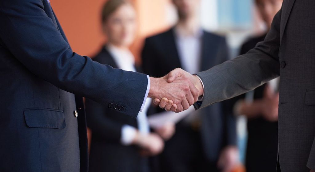 LECI tham quan nhà máy sản xuất bóng đèn UV tại Hàn Quốc