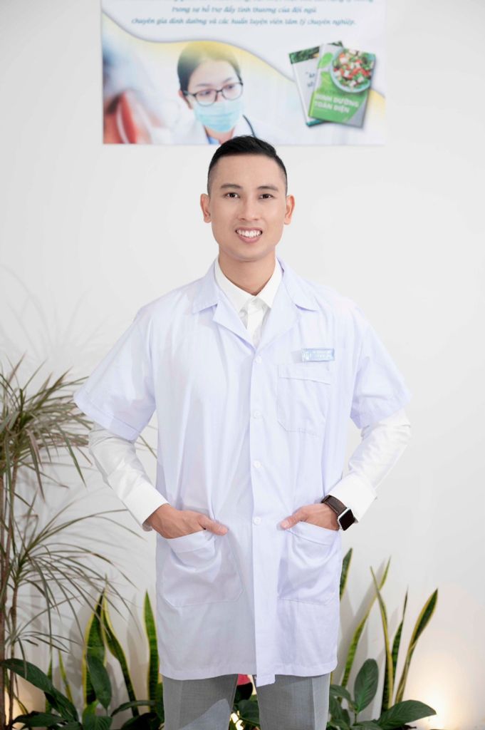 Dược Sĩ - Chuyên gia dinh dưỡng Vũ Mạnh Linh