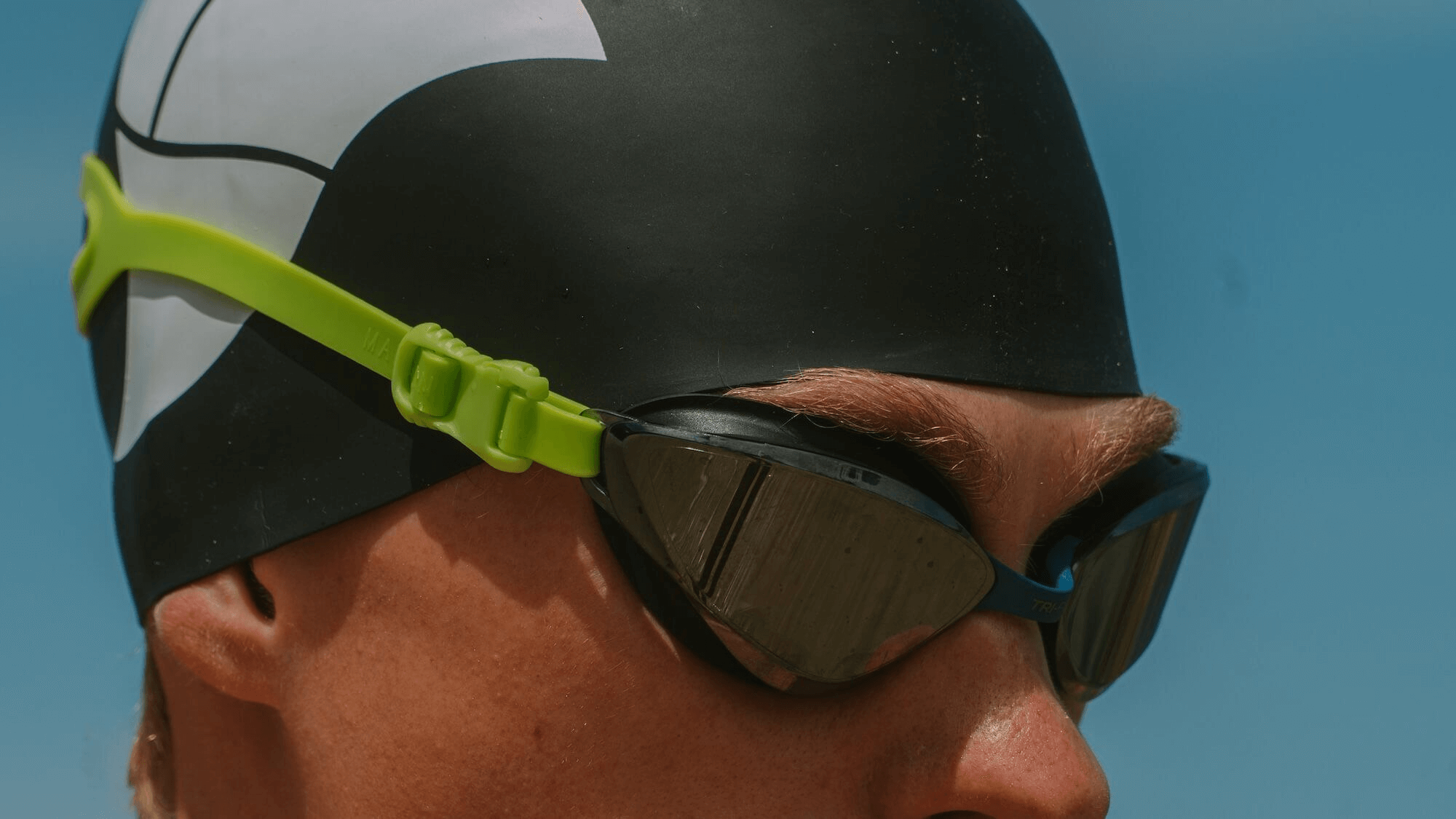 Giới thiệu về Kính Bơi VOLT Goggles của thương hiệu Tri-Fit