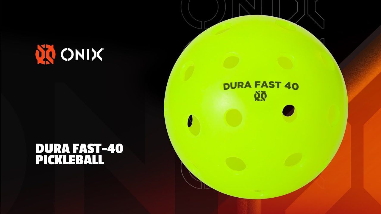 Banh Pickleball DURA FAST 40 dùng để chơi ngoài trời