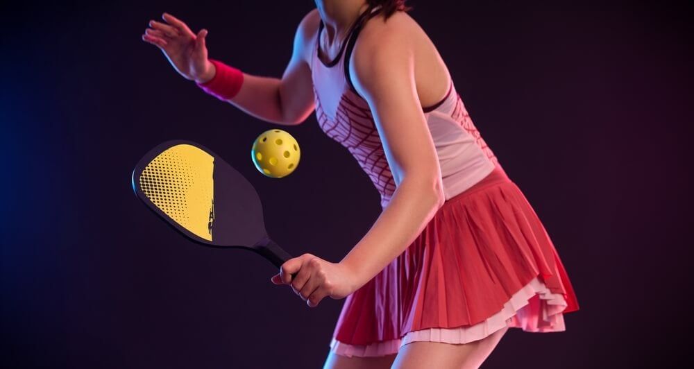 So sánh Pickleball và Tennis