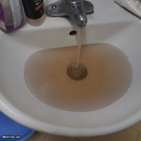 Nước nhiễm sắt là gì? ảnh hưởng đến sức khỏe như thế nào?