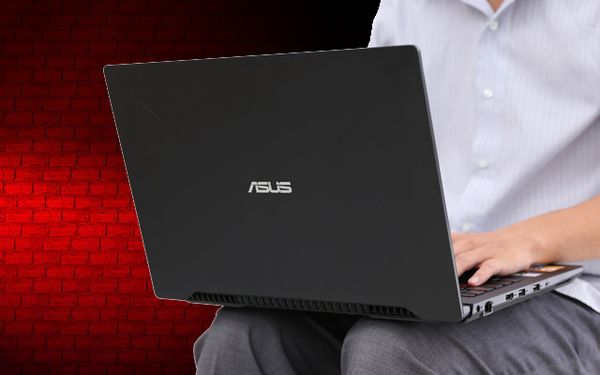 Asus chuyên Game FX503VD Core i7 7700HQ Ram 8GB HDD 1TB