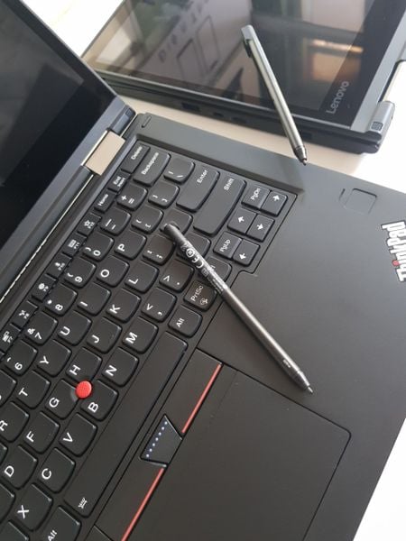 Lenovo ThinkPad Yoga 370 Core™ i7-7600U Ram 16GB
