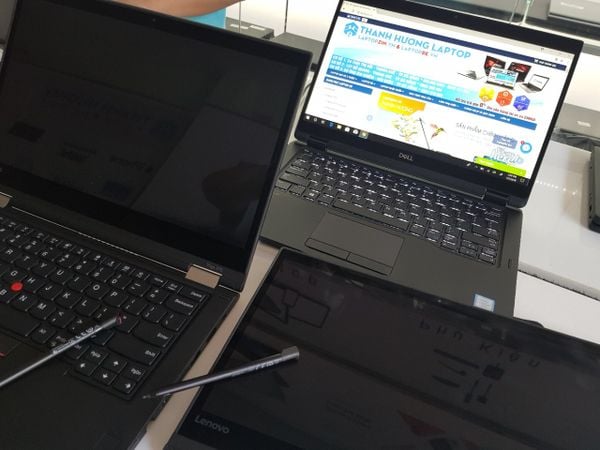 Lenovo ThinkPad Yoga 370 Core™ i7-7600U Ram 16GB