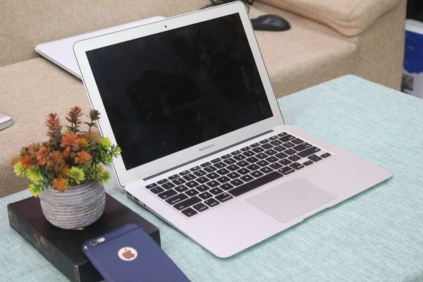 Macbook Air MC965 (Mid 2011) Core i5