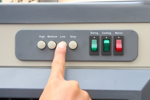 Máy Làm Mát Không Khí FujiE AC-60 mặt máy