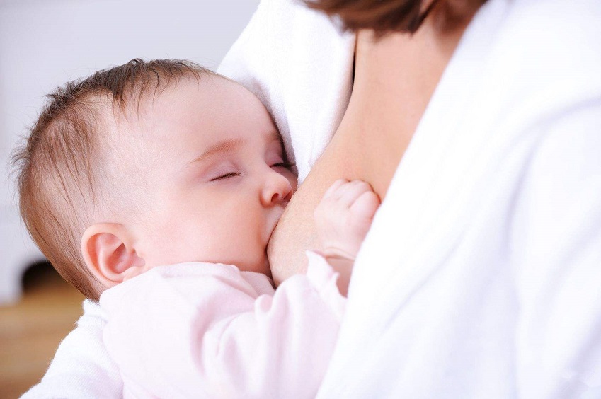 Mẹo nhỏ giúp mẹ gọi sữa về sau sinh
