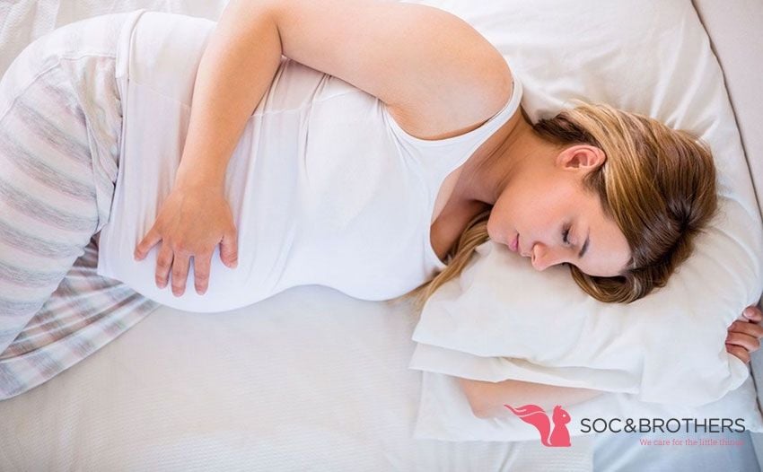 tư thế nằm của mẹ bầu