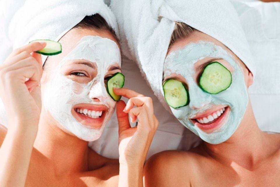8 cách làm mặt nạ cho da khô dưỡng ẩm căng mịn tại nhà từ thiên nhiên