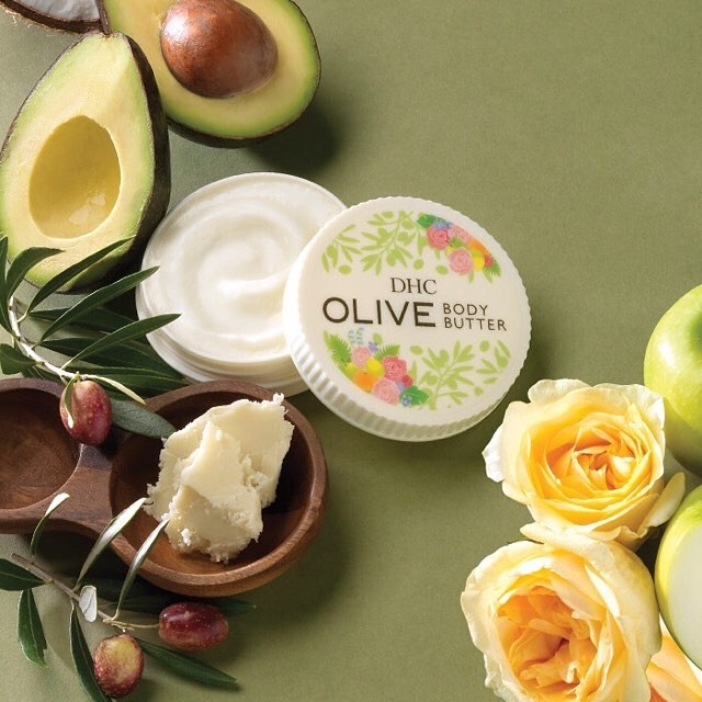 https://go.isclix.com/deep_link/5359914249037670349?url=https%3A%2F%2Fdhcvietnam.com.vn%2Fproducts%2Fbo-duong-the-dhc-olive-body-butter