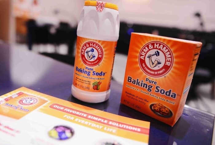 Baking soda hỗ trợ trị mụn cám, mụn đầu đen