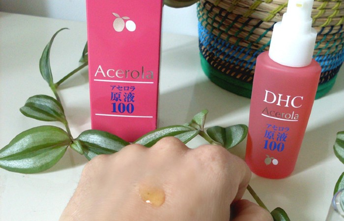 Nước hoa hồng DHC Acerola Lotion mang trên mình rất nhiều công dụng tuyệt vời cho làn da