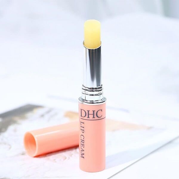 DHC Lip Cream được chiết xuất từ dầu olive nguyên chất