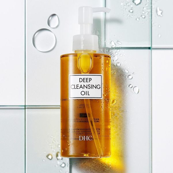 DHC Oil Cleansing
