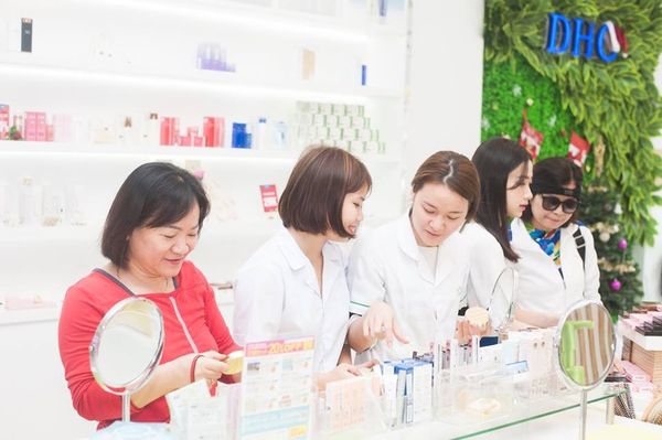 Nước hoa hồng của DHC mua tại Nhật
