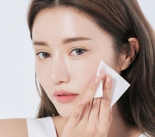 Các loại sữa rửa mặt trị mụn