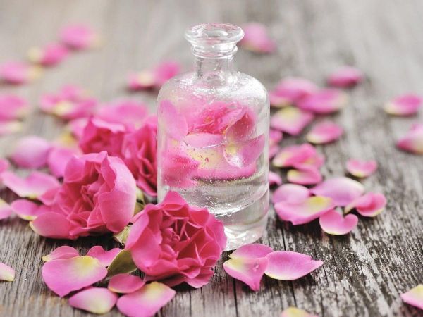 cách chọn các loại nước hoa hồng dành cho da dầu