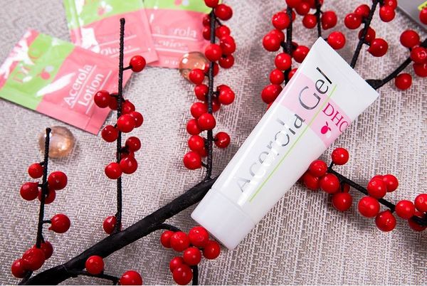 DHC Acerola Lotion làm trắng hồng rạng rỡ